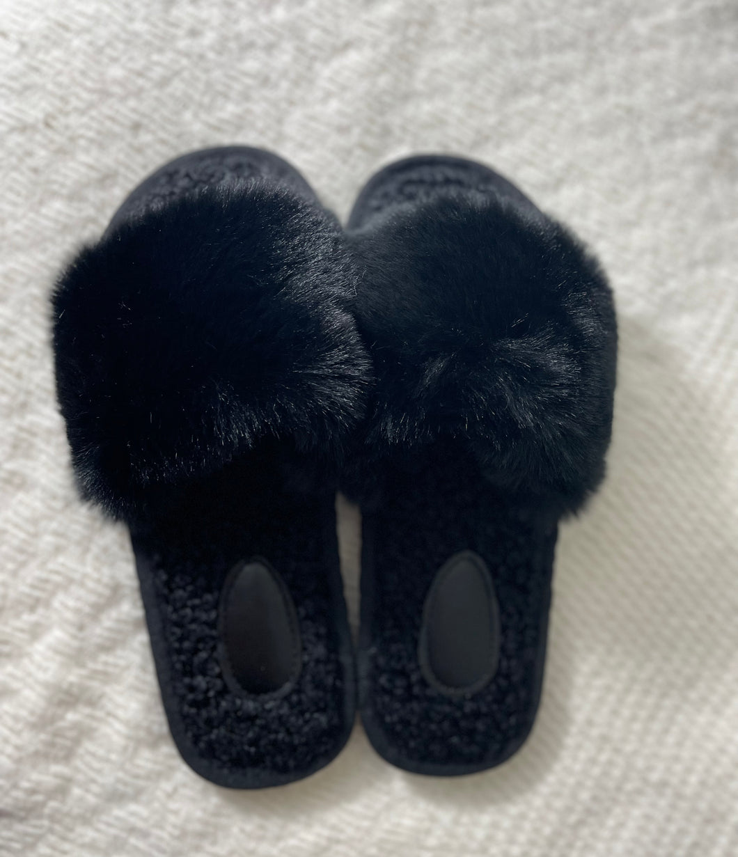 Soft Girl Slippers - Black